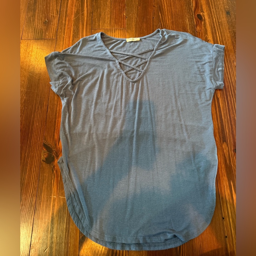 Casual Slate Blue Crisscross V-Neck Short Sleeve Tee